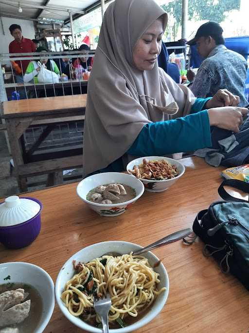 Mie Ayam & Bakso Mas Teguh 4