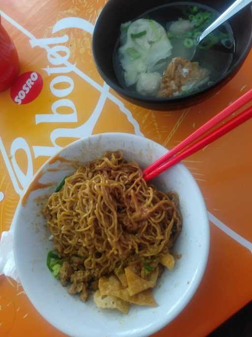 Mie Yamien Winardi 9