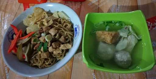 Mie Yamien Winardi 8