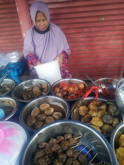 Nasi Jamblang Ibu Sopiya 3