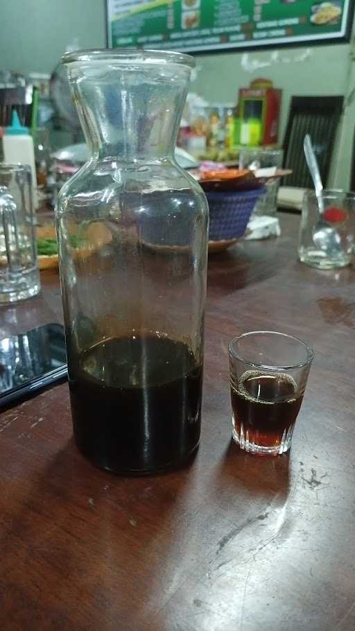 Warung Kopi Tugu Pahlawan 2