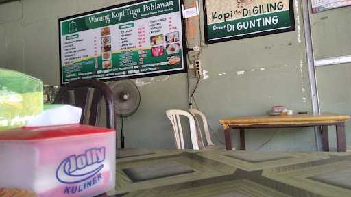 Warung Kopi Tugu Pahlawan 8