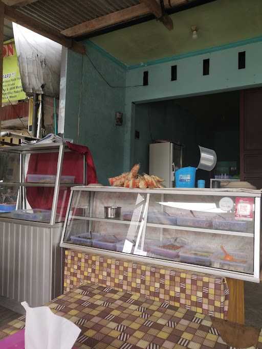 Warung Nasi Urang Sunda 1