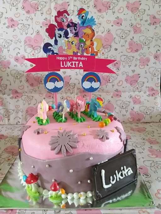 Aqila Cake N Bakery 3