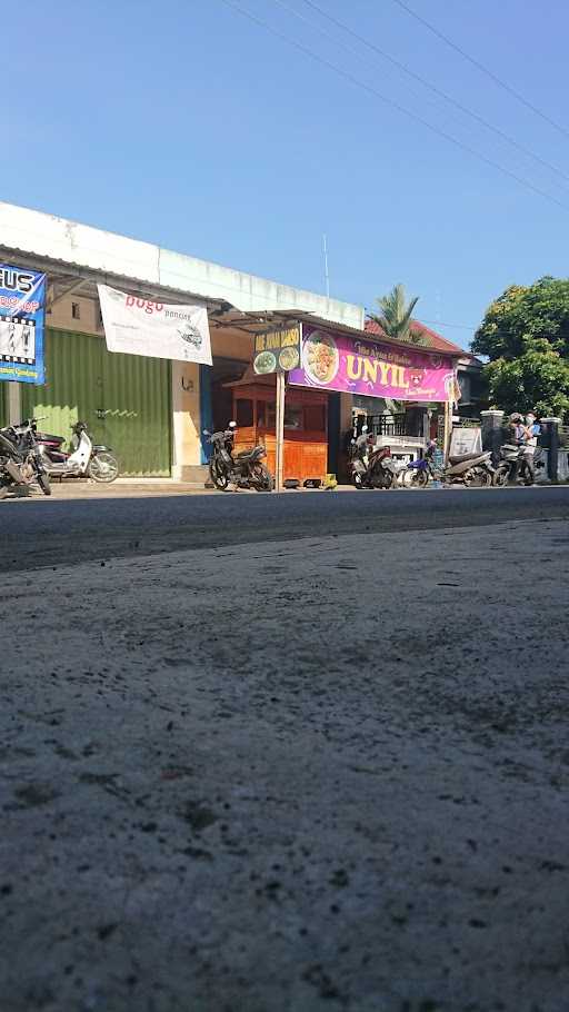 Mie Ayam & Bakso Unyil 3