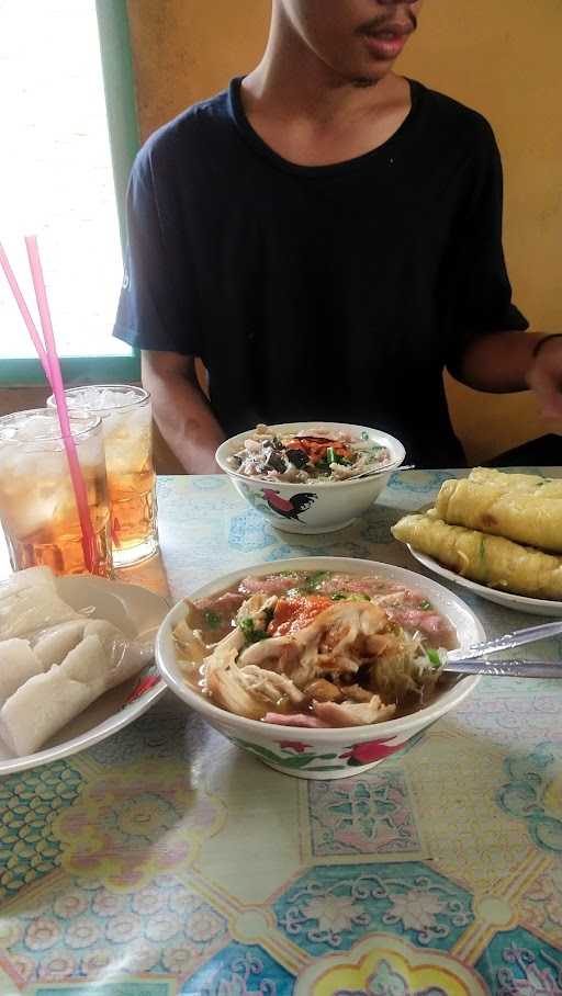 Soto Lebeng Cilacap 8