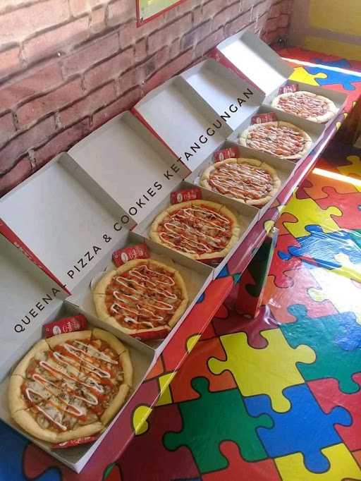 Queenal Pizza & Cookies Ketanggungan 6