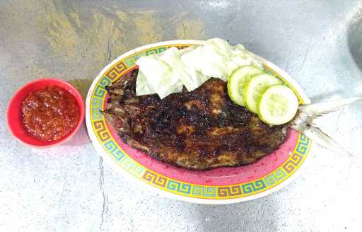 Bandeng Dan Ayam Bakar Ucil 1