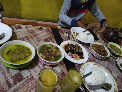 Rumah Makan Cikal Rasa / Empal Gentong 2