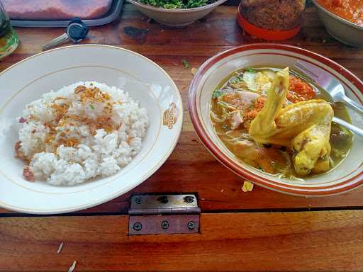 Soto Ayam Ceker Surabaya 1