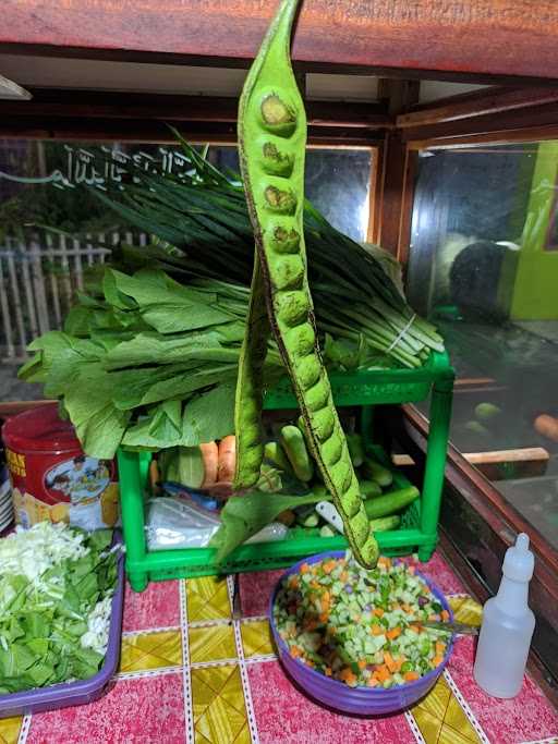 Waroeng Nasi Goreng  Muda Jaya  4