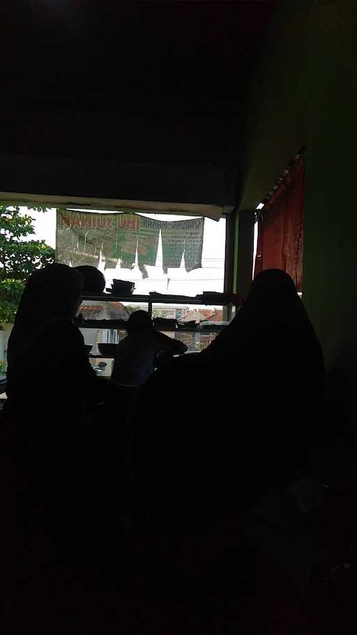 Warung Makan Ibu Suinah 3