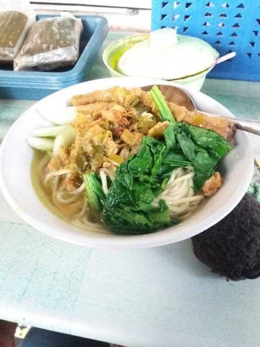 Bakso, Mie Ayam & Lalapan Mbak Dewi 5