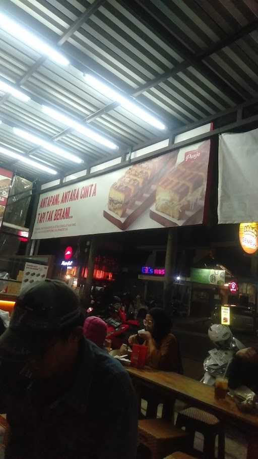 Roti Bakar Panjo, Purwakarta Antapani 4