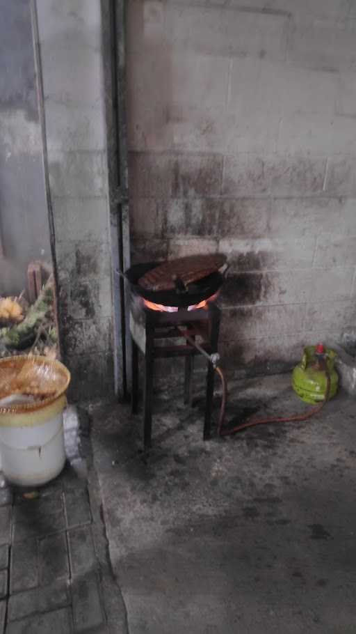 Ayam Goreng & Fried Chicken Intan Jaya 5