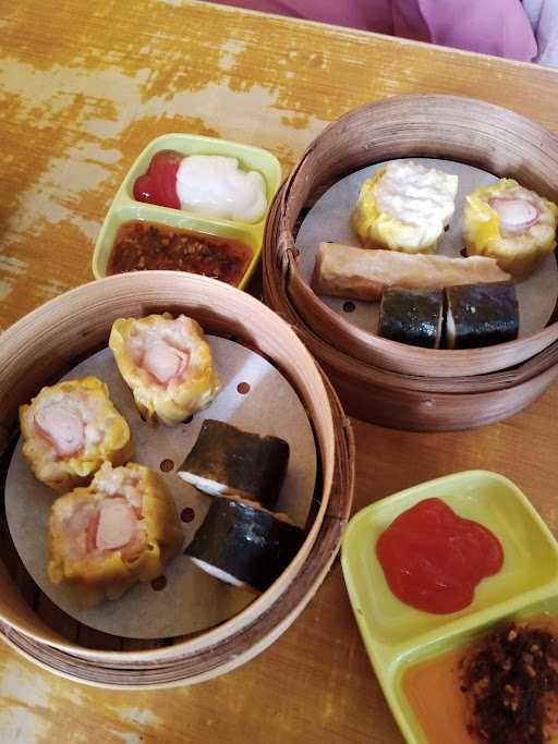 Dimsum Ayam Teh Yeyet 4