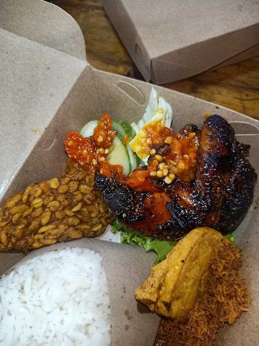 Ayam Penyet & Nasi Goreng Pintu Seribu 3