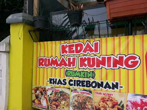 Rumkun Ayam Penyet Tiga Rasa 2