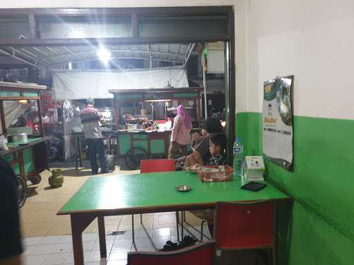 Sate Soto Ciliwung 8