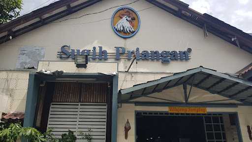 Sugih Priangan Restaurant 1