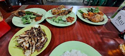 Warung Makan Fernando 1