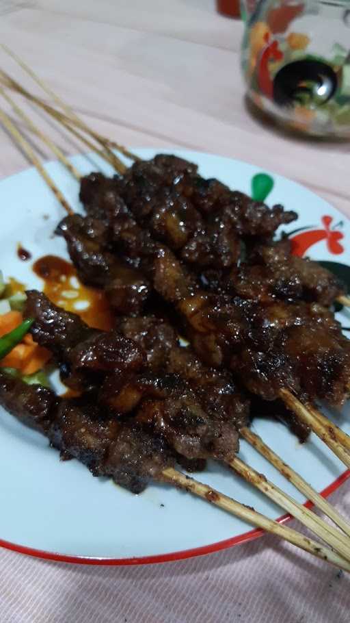 Warung Sate Ma Iyos 6