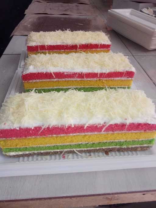 Dapur Kue Almubin 9