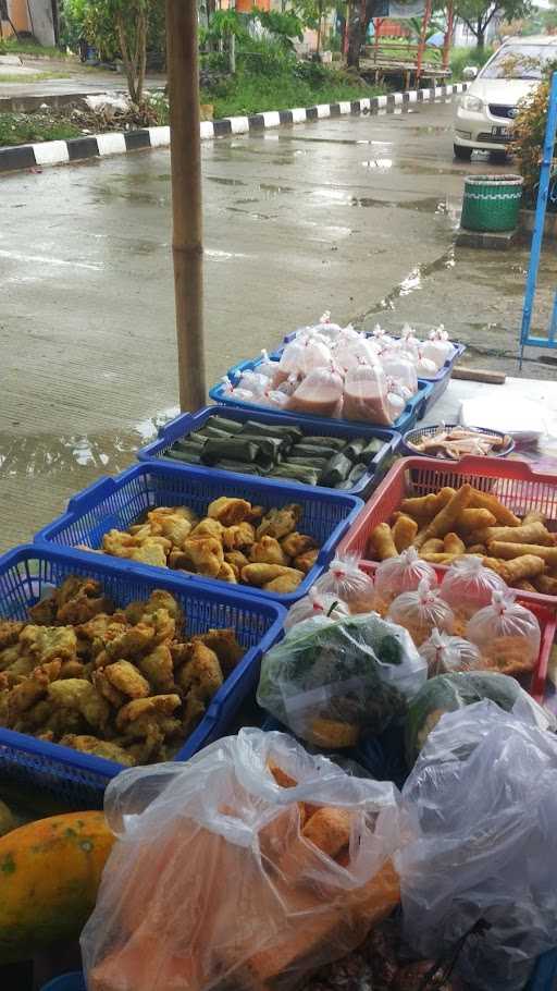 Nasi Uduk Barokah Ibu Atikah 8