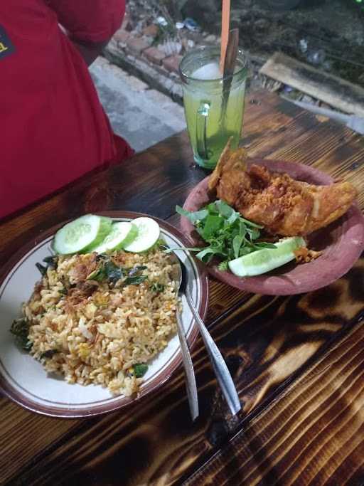 Pecel Lele Mas Hakam 5