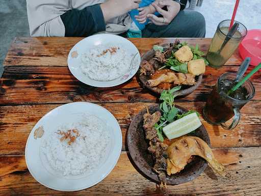 Pecel Lele Mas Hakam 6