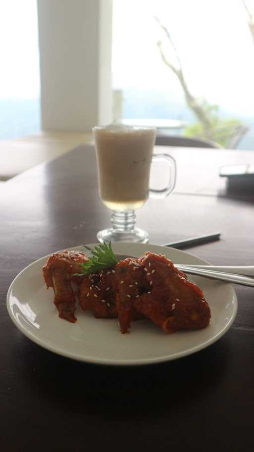 Tamarillo Hexacafe Bali 2