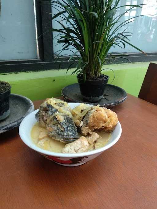 Warung Makan Lestari 10