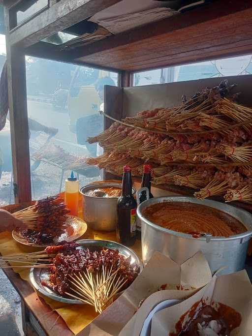 Sate Ayam & Kambing 1