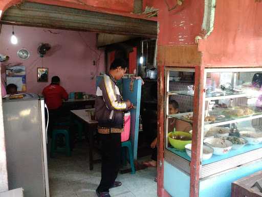 Warung Nasi Yu' Neti 8