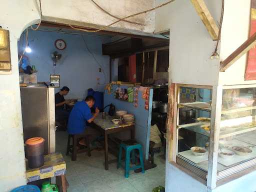 Warung Nasi Yu' Neti 7