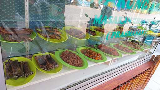 Warung Nasi Abah  Masakan Khas Sunda 1