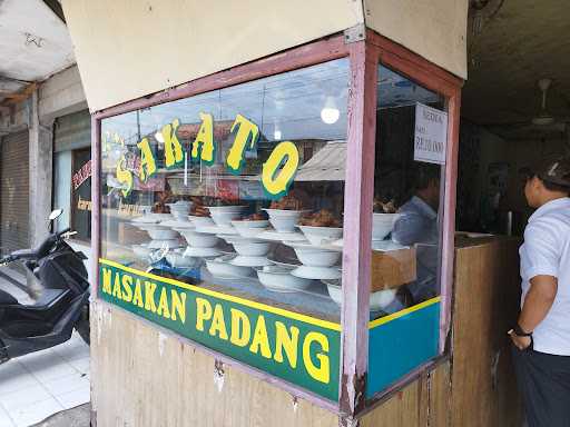 Rumah Makan Sakato 2