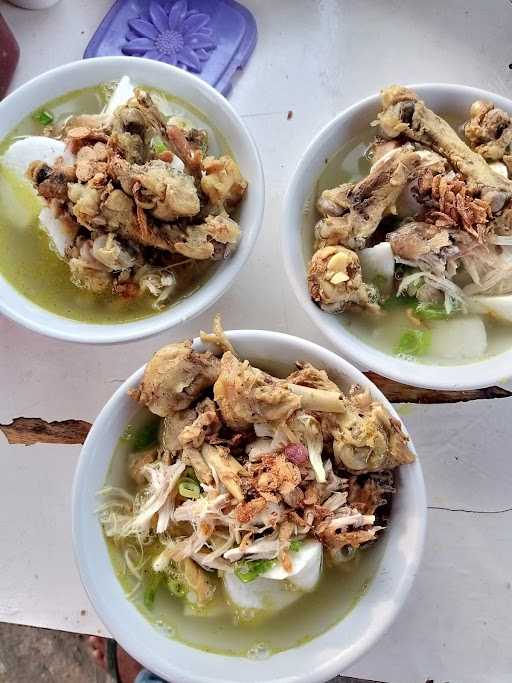 Soto Ayam Dengkul Khas Karawang 3