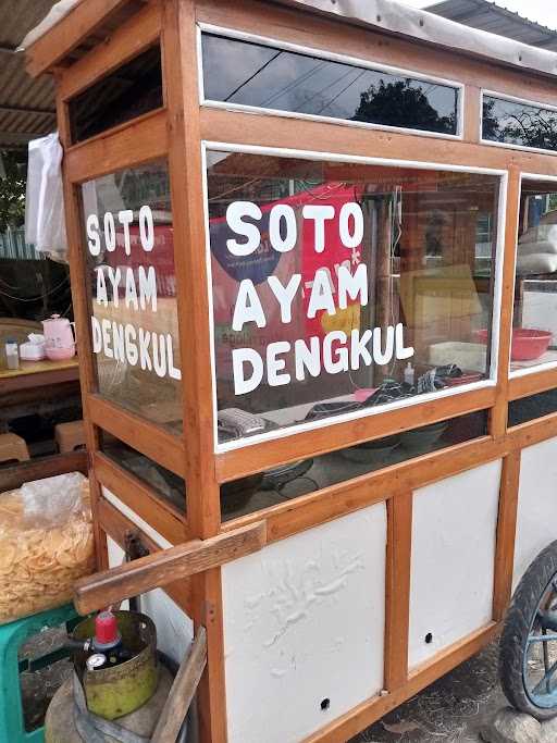 Soto Ayam Dengkul Khas Karawang 7