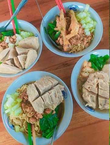 Mie Ayam & Bakso Berkah Roso 4