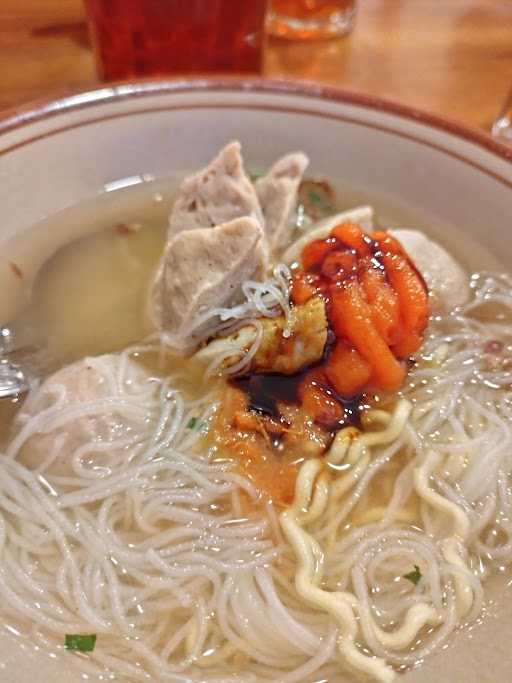 Mie Ayam Dan Bakso Roma (Ro Mangkok'E) 10