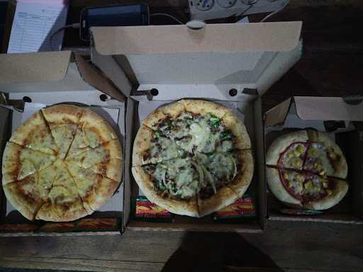 Pizza Tiga Satu 9