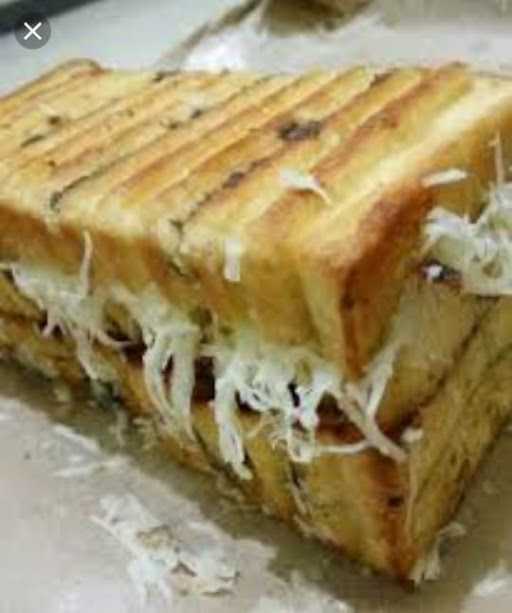 Roti Bakar Tiara 8