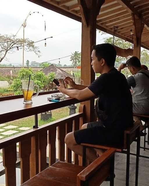 Warung Kopi Sepur 9