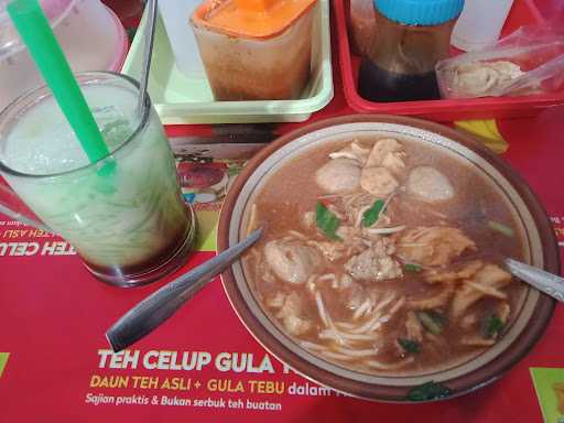 Bakso Nuklir 1