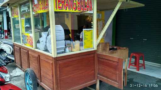 Martabak & Terangbulan Indorasa Tegal 5