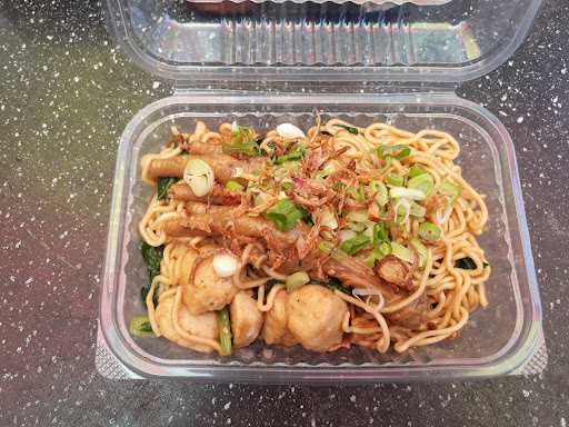 Mie Ayam Cakar & Mie Ayam Goreng Bu Yuni 3