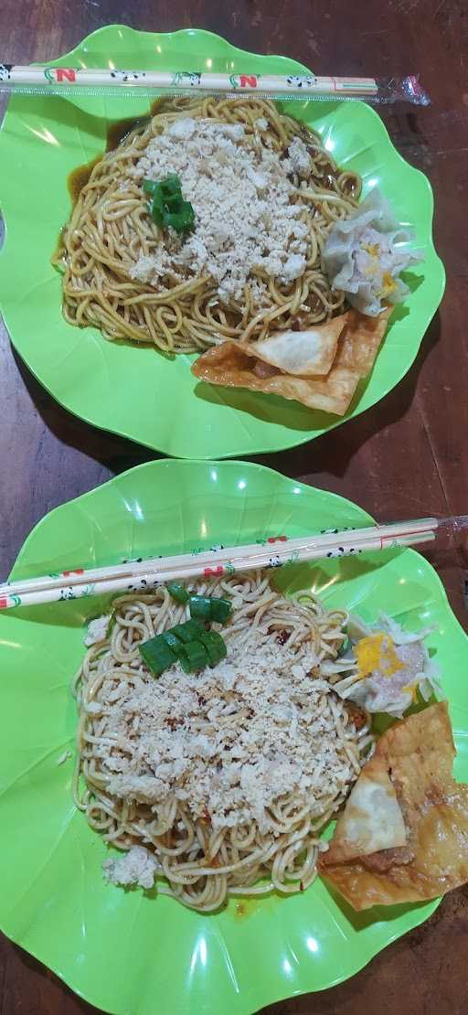 Mie Dimsum Bang Kaka 1