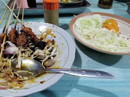 Sate Kambing Muda Pak Bagong 4