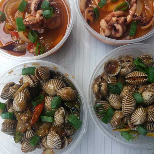 Tengahan Seafood 3